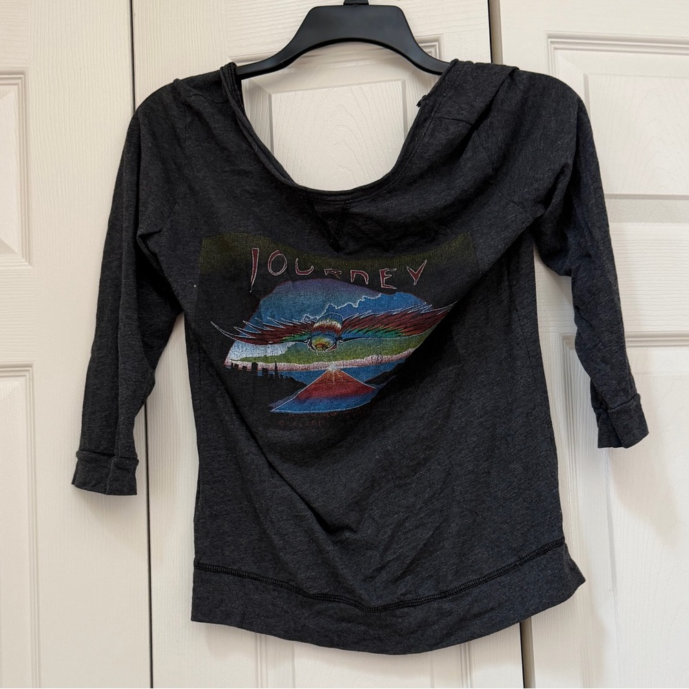 ⭐️EUC - Roots of Rock - Women's Gray Journey Graphic 3/4 Sleeve Top - Woman's S